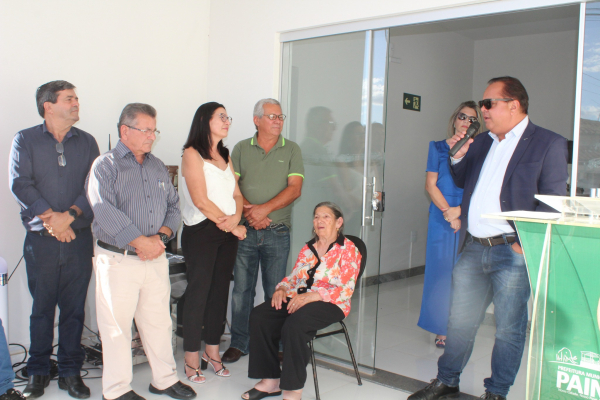Prefeitura inaugura novo laboratório de análises Clínicas do Município