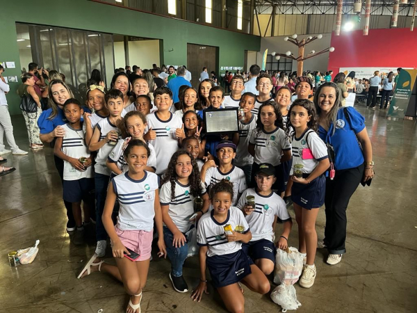 Escola Municipal Professor João Batista Rodarte recebe prêmio  “ Escola Sustentável”