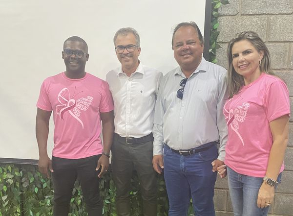 Prefeitura através da Secretaria de Saúde promove palestra sobre o câncer de mama