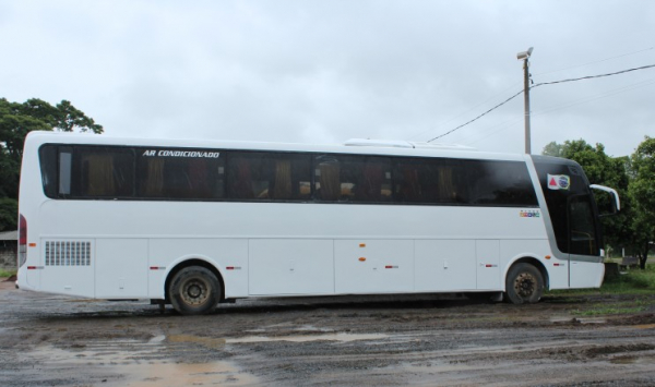 Administração Municipal adquire ônibus