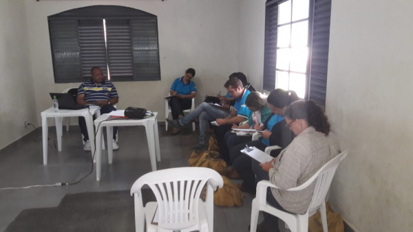 Agentes de Endemias participam de reunião para traçar metas e estratégias para combater o mosquito Aedes Aegypti