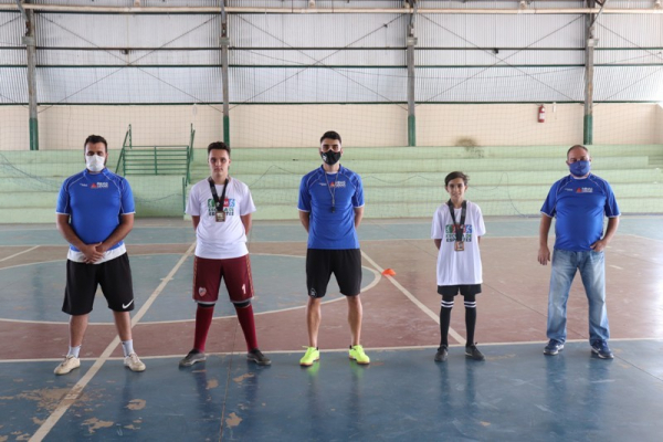 Atletas painenses se destacaram no Campeonato Estadual Escolar Virtual de Futebol Show Freestyle